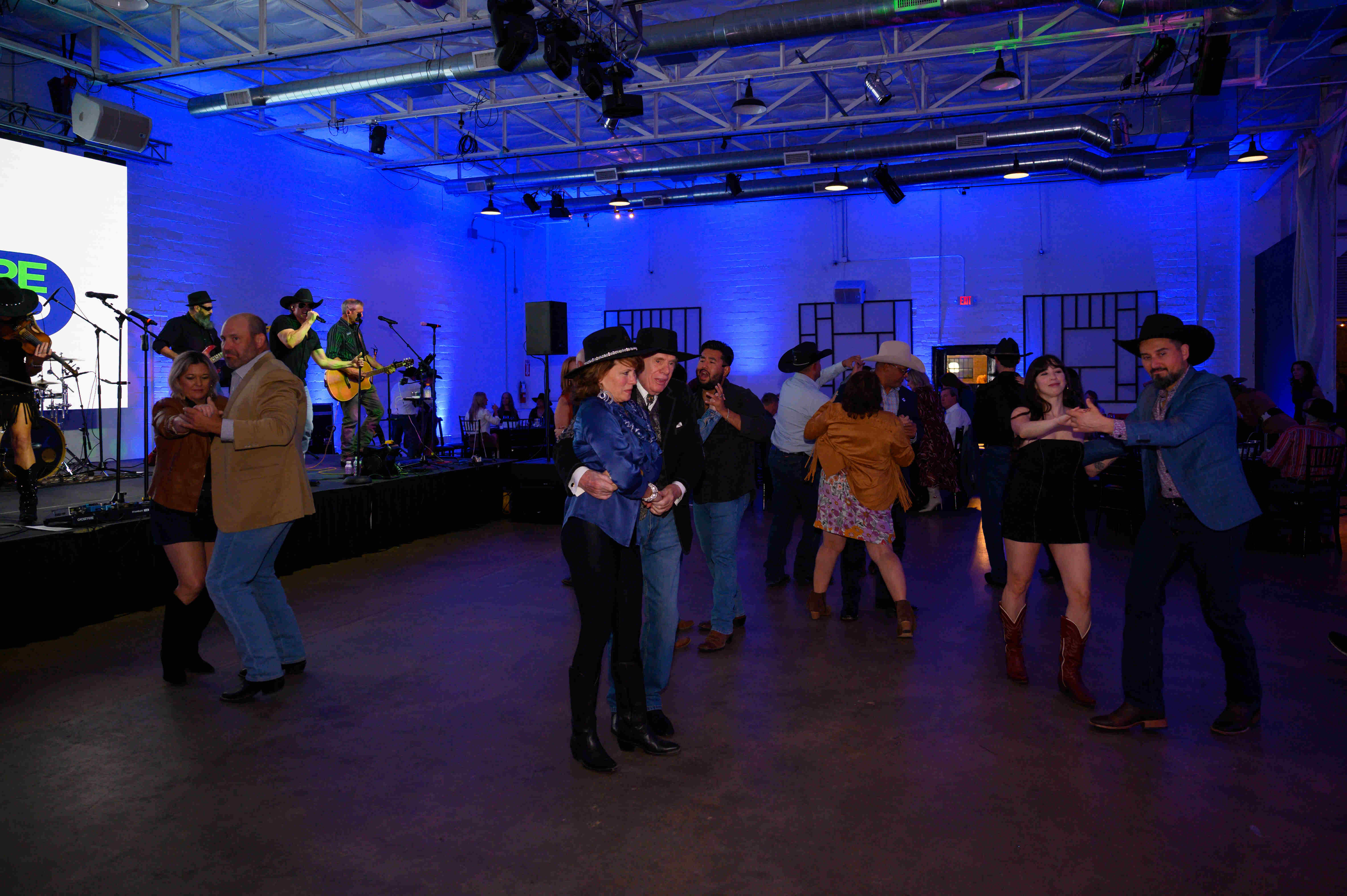 people dancing